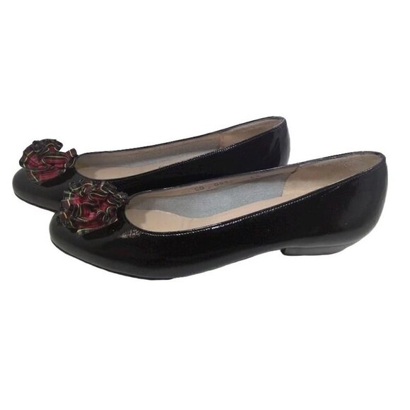 New - Salvatore Ferragamo Vintage Black Pumps Women Size 6.5 - Picture 2 of 16